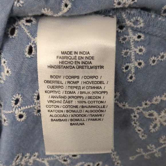 Ralph Lauren Blue and White Patterned Blouse - Picture 6 of 7